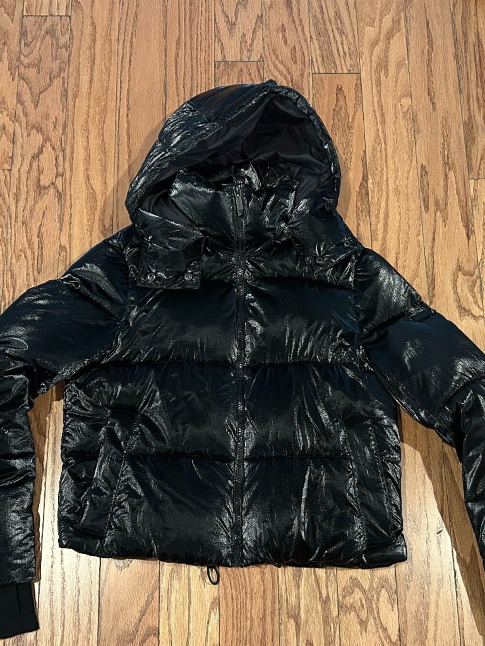 BCBGMAXAZRIA Black Shiny Coated Liquid Long Sleeve Hooded Puffer Jacket M